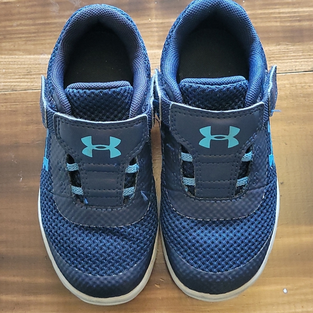 Toddler Under Armour 9c